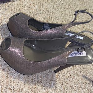 JLo Gray&Gold Sparkle Peep-toe pumps